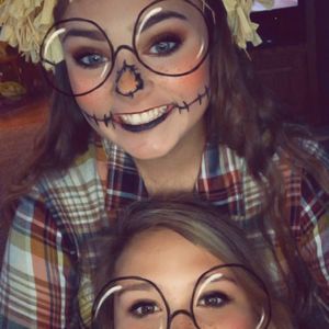 Meet your Posher, Mickey